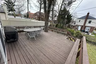 79-06 214th St, Bayside, NY 11364 - Photo 2