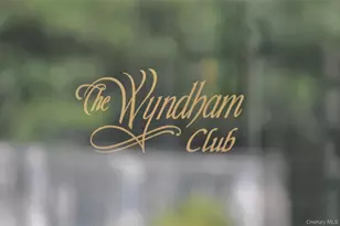 100 Hilton Ave, Garden City, NY 11530 - Photo 30