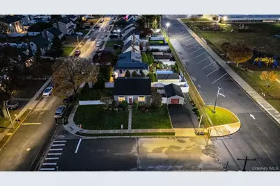 186 Robin Place, Levittown, NY 11756 - Photo 38