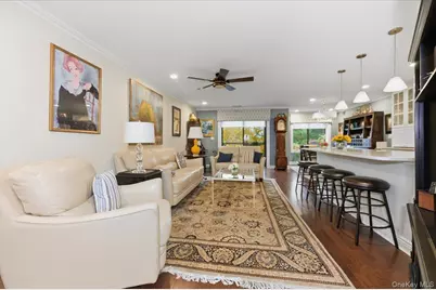 99 S Park Avenue #311, Rockville Centre, NY 11570 - Photo 6