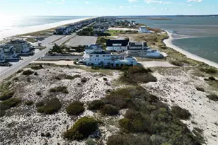 750 Dune Rd, Westhampton Dunes, NY 11978 - Photo 12