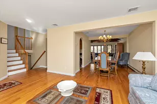 3 Gardenia Dr, Commack, NY 11725 - Photo 4