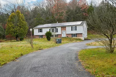 505 County Route 12, New Hampton, NY 10958 - Photo 2