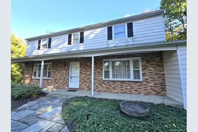 16 Woodcrest Drive, Hopewell Junction, NY 12533 - Photo 2