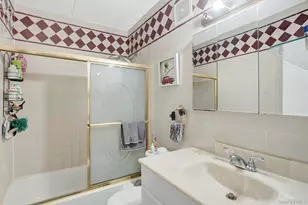 13-08 33rd Ave, Astoria, NY 11106 - Photo 16