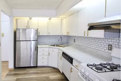 3520 147th Street #6A, Flushing, NY 11354 - Photo 10