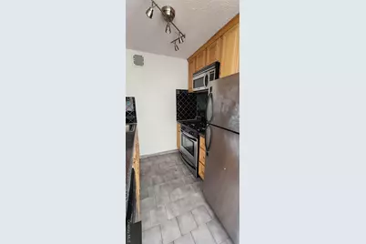 118-17 Union Turnpike #14E, Forest Hills, NY 11375 - Photo 6