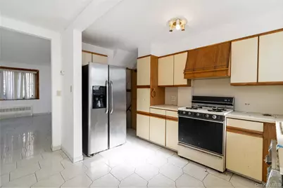 1593 Independence Avenue, Brooklyn, NY 11228 - Photo 16