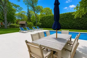 10 Ginny Ln, Hampton Bays, NY 11946 - Photo 26