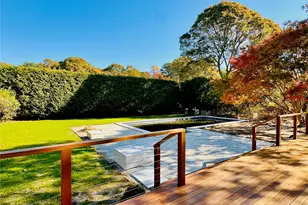 10 Ginny Ln, Hampton Bays, NY 11946 - Photo 26