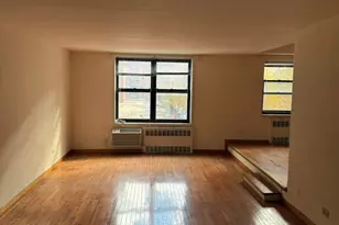 138-15 Franklin Ave, Flushing, NY 11355 - Photo 4