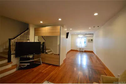 10546 65th Road, Forest Hills, NY 11375 - Photo 10