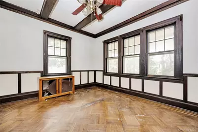 73 Peterson Place, Lynbrook, NY 11563 - Photo 14