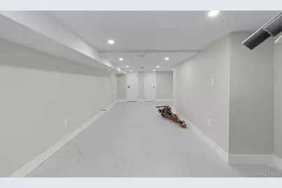 104-11 188th Street, Hollis, NY 11412 - Photo 14