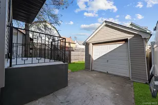 104-11 188th St, Hollis, NY 11412 - Photo 16