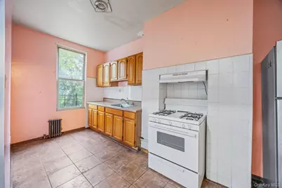 1220 Greene Avenue, Brooklyn, NY 11221 - Photo 20