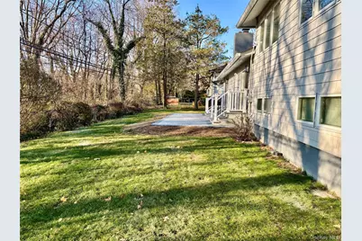 22 Olive Street, Great Neck, NY 11020 - Photo 34