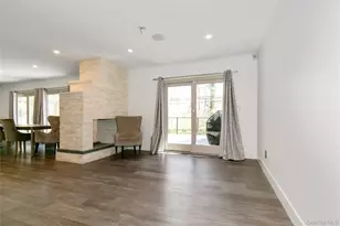 22 Olive St, Great Neck, NY 11020 - Photo 12