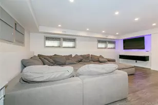 22 Olive St, Great Neck, NY 11020 - Photo 22