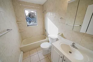 2074 Motor Pkwy, Hauppauge, NY 11749 - Photo 12