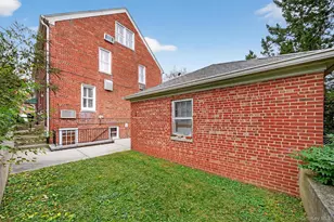 2247 Mickle Ave, Bronx, NY 10469 - Photo 42