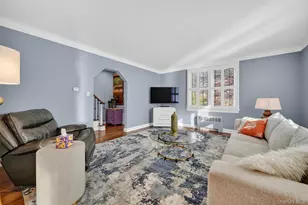 2247 Mickle Ave, Bronx, NY 10469 - Photo 10