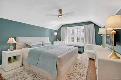 2247 Mickle Avenue, Bronx, NY 10469 - Photo 22