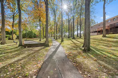 28 Berry Court, New York, NY 10309 - Photo 22