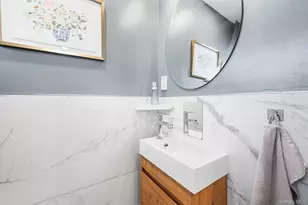 28 Berry Ct, New York, NY 10309 - Photo 8