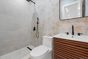 116-20 194th St, Saint Albans, NY 11412 - Photo 8