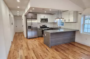 115-42 175th St, Saint Albans, NY 11434 - Photo 2