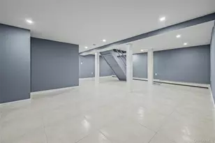 48 Circle Dr, Westbury, NY 11590 - Photo 16