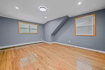 48 Circle Dr, Westbury, NY 11590 - Photo 10
