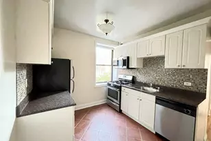 321 Larchmont Acres W, Larchmont, NY 10538 - Photo 2