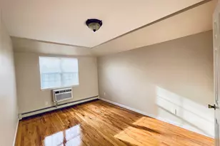 [Address not provided], Bayside, NY 11361 - Photo 8