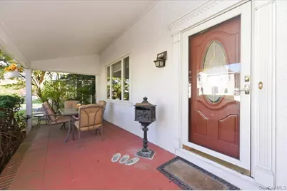 1053 Quentin Place, Woodmere, NY 11598 - Photo 2