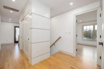 1 Victoria Lane, Yonkers, NY 10701 - Photo 20