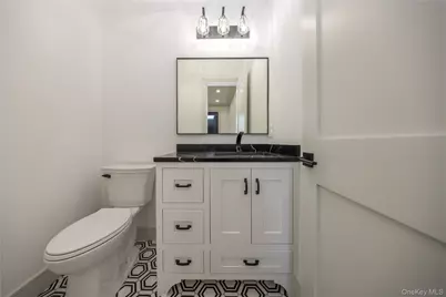 1 Victoria Lane, Yonkers, NY 10701 - Photo 12