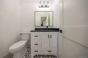 1 Victoria Ln, Yonkers, NY 10701 - Photo 12