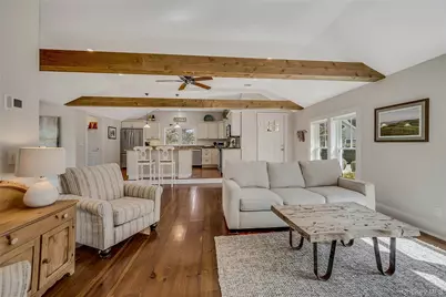 635 Strohson Road, Cutchogue, NY 11935 - Photo 8