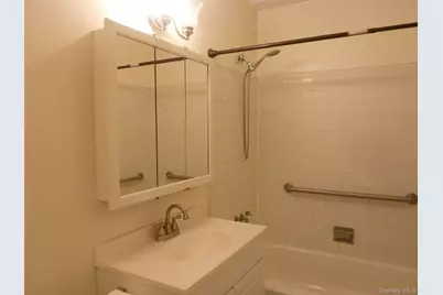 35 Park Avenue #2D, Suffern, NY 10901 - Photo 10