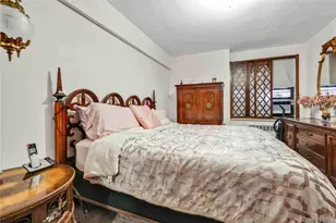 26-25 141st St, Flushing, NY 11354 - Photo 6