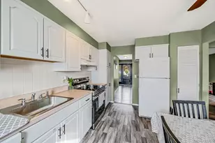 27 Kenwood Dr, Bohemia, NY 11716 - Photo 8