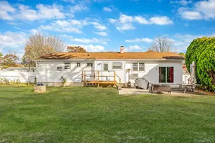 27 Kenwood Dr, Bohemia, NY 11716 - Photo 22