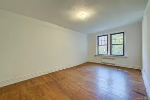 109-14 Ascan Ave, Forest Hills, NY 11375 - Photo 36