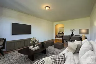 109-14 Ascan Ave, Forest Hills, NY 11375 - Photo 42