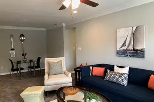 10 Westwood Dr, Westbury, NY 11590 - Photo 4