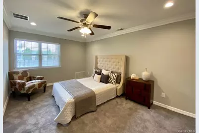 25 Westwood Drive #15, Westbury, NY 11590 - Photo 6