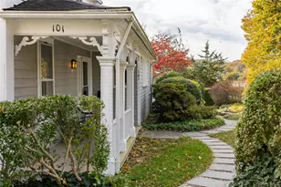 101 Bleeker St, Port Jefferson, NY 11777 - Photo 2