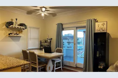 137 W Market Street, Long Beach, NY 11561 - Photo 2